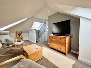 Photo 21- click for photo gallery